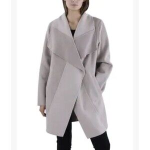 Tahari Wool Blend Coat Womens Sz Medium Gray Cozy Oversized Winter Classic